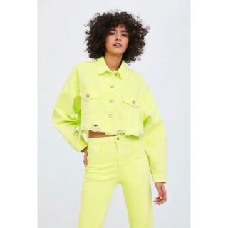 ZARA(Gジャン/デニムジャケット ・ イエロー/黄色系)のフリマ ZARA(Gジャン/デニムジャケット ・ イエロー/黄色系)のフリマ