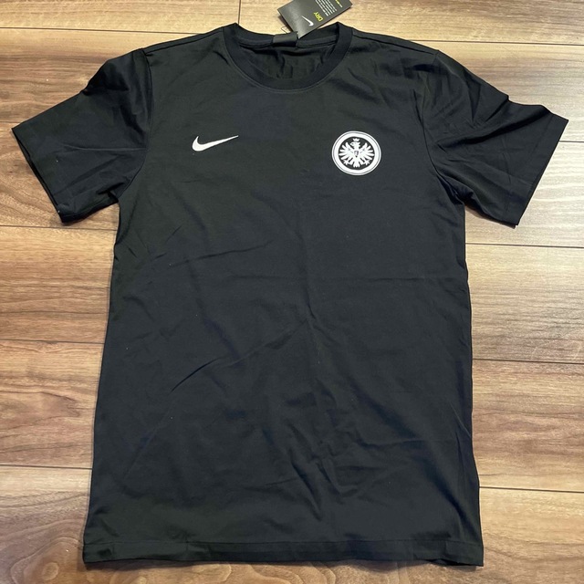 ドイツ　Eintracht×ナイキ　Tシャツ　新品未使用