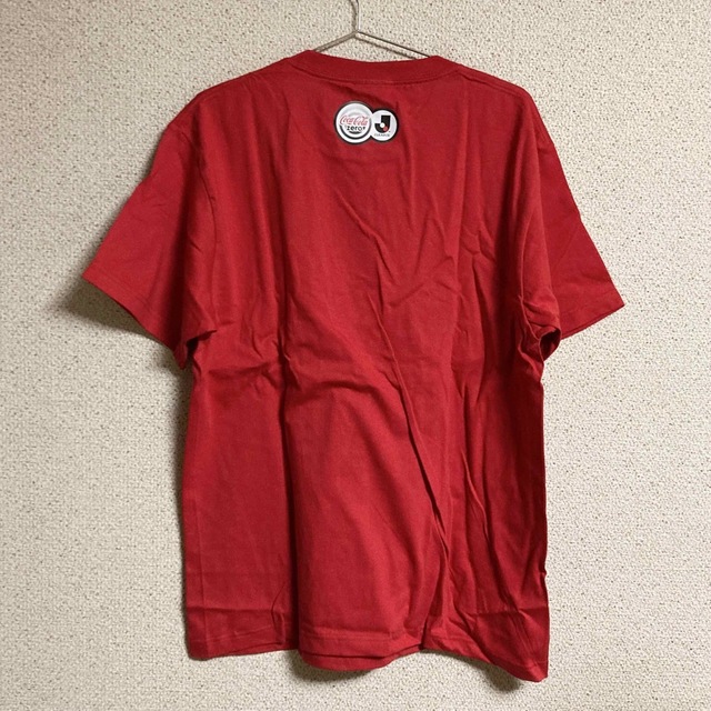 コカ・コーラ(コカコーラ)の浦和レッズ　Tシャツ メンズのトップス(Tシャツ/カットソー(半袖/袖なし))の商品写真