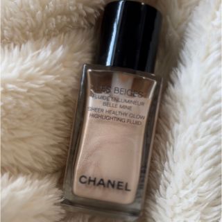 シャネル(CHANEL)の【これ以上値下げ不可】レベージュフリュイドアンルミネールベルミン パーリーグロウ(フェイスカラー)