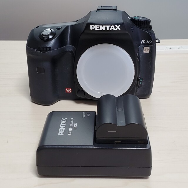 デジタル一眼不動品 名機 PENTAX K10D 一眼レフ CCD ワンオーナー品