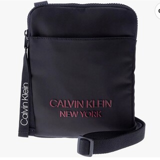 カルバンクライン(Calvin Klein)のCALVIN KLEIN　ショルダーバックタグ付き(ショルダーバッグ)