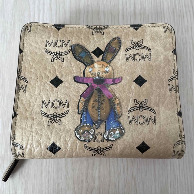 MCM(エムシーエム)のMCM 財布　うさぎ　折りたたみ財布 メンズのファッション小物(折り財布)の商品写真