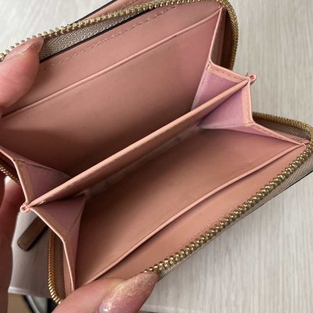 MCM(エムシーエム)のMCM 財布　うさぎ　折りたたみ財布 メンズのファッション小物(折り財布)の商品写真