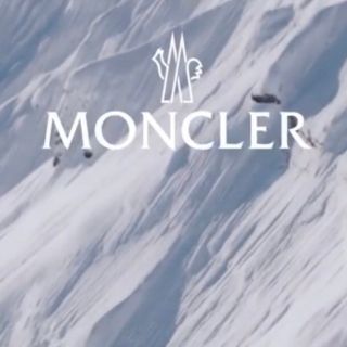 モンクレール(MONCLER)の【お取置き中】モンクレール 新品トレーナー 8A(その他)