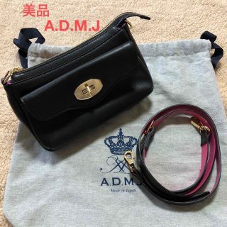 エーディーエムジェイ(A.D.M.J.)の美品　A.D.M.J ショルダーバッグ　ポシェット　斜め掛け　牛革　admj(ショルダーバッグ)