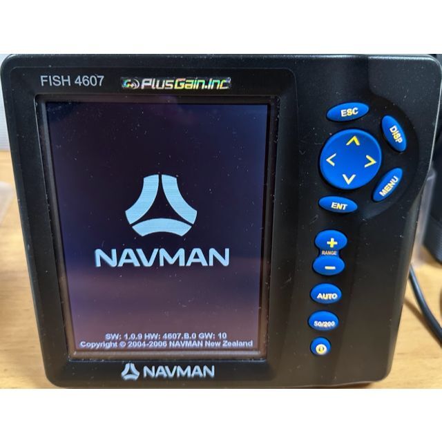 NAVMAN FISH4607  6.4インチ カラー魚群探知機