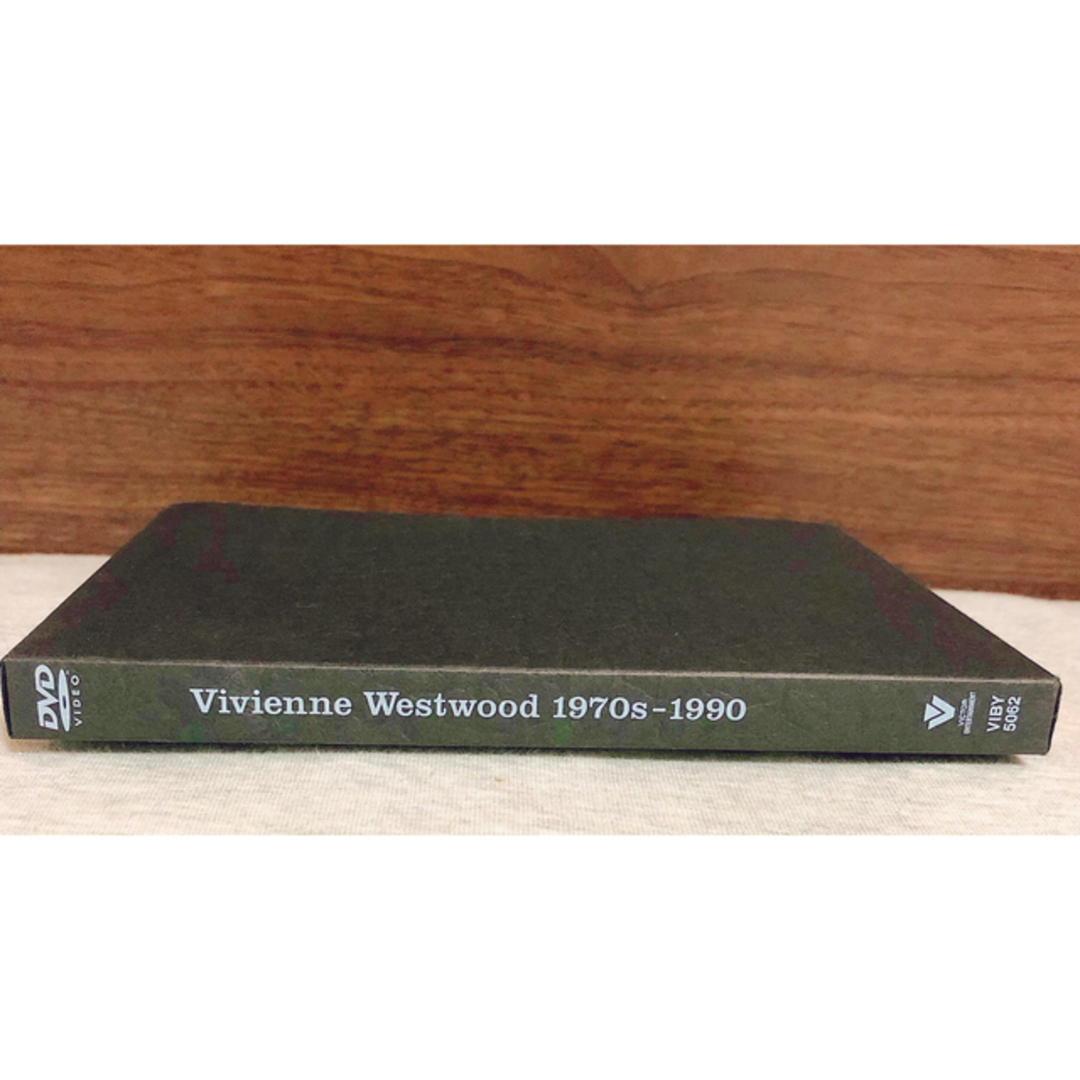 Vivienne Westwood(ヴィヴィアンウエストウッド)の✴︎レア コレクション　Vivienne Westwood  ドキュメンタリー エンタメ/ホビーのDVD/ブルーレイ(ドキュメンタリー)の商品写真