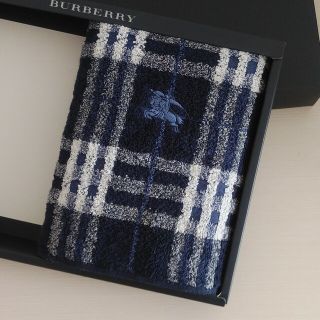 バーバリー(BURBERRY)の新品未使用　BURBERRYフェイスタオル(タオル/バス用品)