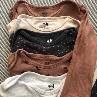 エイチアンドエム(H&M)の森のキノコさん専用　h&m オーガニックコットン　長袖　ロンパース　5枚セット(ロンパース)