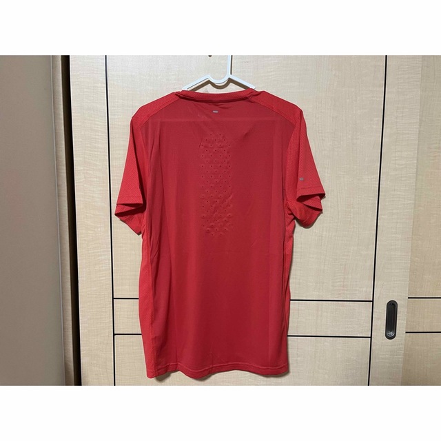 adidas(アディダス)の新品 アディダス ランニングウェア 半袖 TシャツメンズM 赤 H45133 メンズのトップス(Tシャツ/カットソー(半袖/袖なし))の商品写真