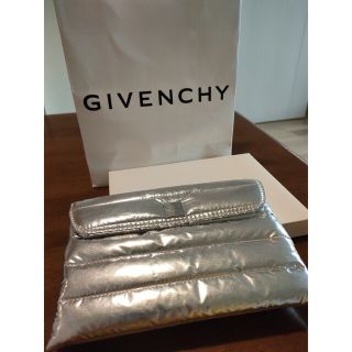 ジバンシィ(GIVENCHY)のGIVENCHY ノエルポーチ ＋手提げ(クラッチバッグ)