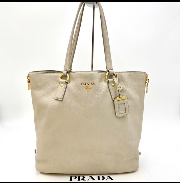 バッグ美品☆PRADA  レザー トートバッグ