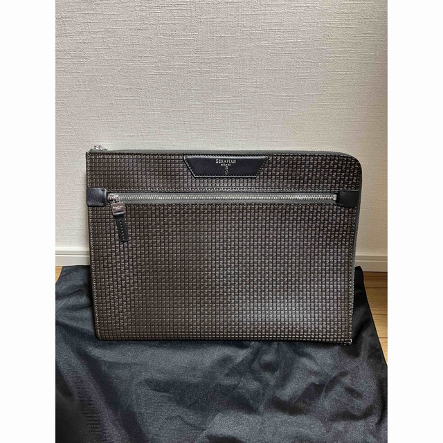 新品未使用 SERAPIAN セラピアン クラッチバッグ ブラウン 数々の賞を