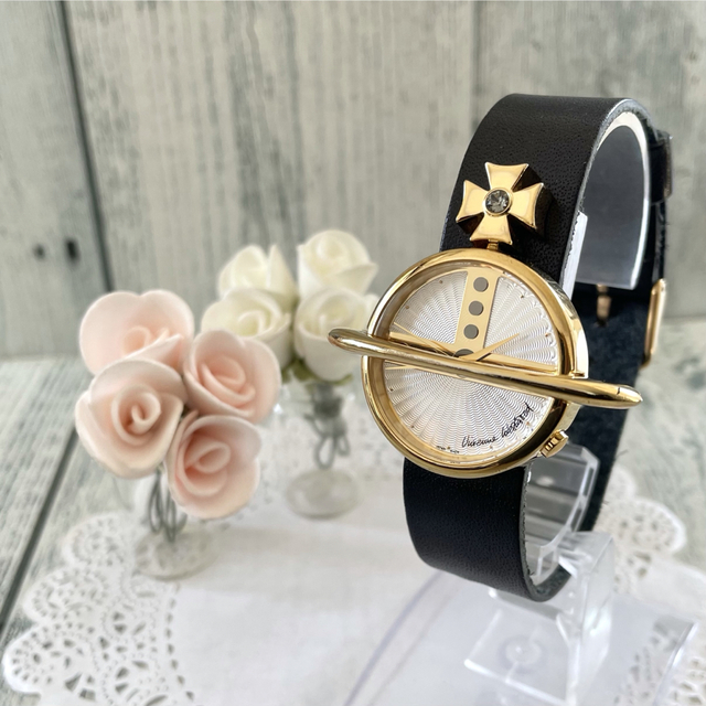 【電池交換済】vivienne ヴィヴィアン 腕時計 15周年限定 オーブ | フリマアプリ ラクマ