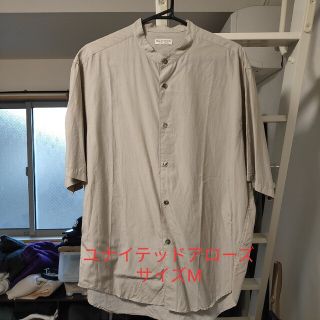 ビューティアンドユースユナイテッドアローズ(BEAUTY&YOUTH UNITED ARROWS)のユナイテッドアローズ　シャツ　SIZE M 　グレイッシュベージュ(シャツ)