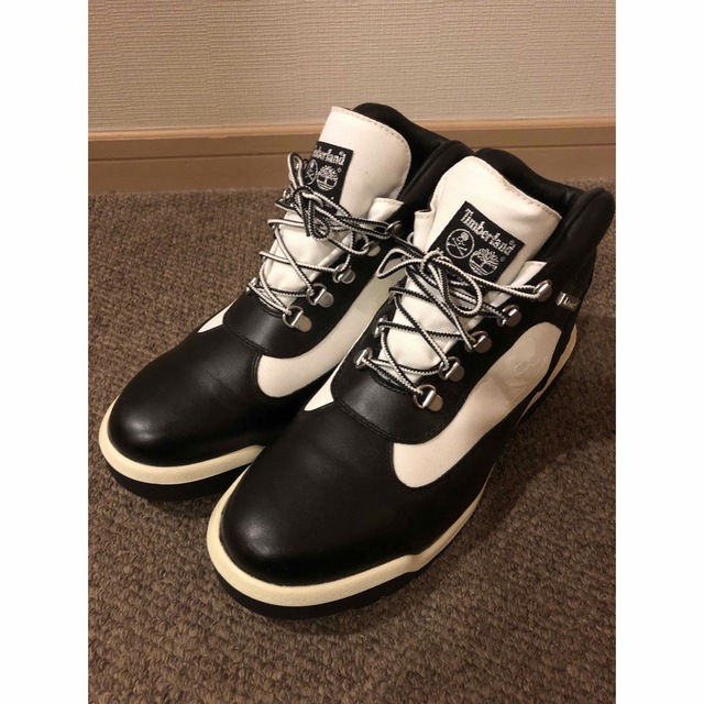 mastermind JAPAN(マスターマインドジャパン)の【新品】Mastermind × Timberland アイコンフィールドブーツ メンズの靴/シューズ(ブーツ)の商品写真