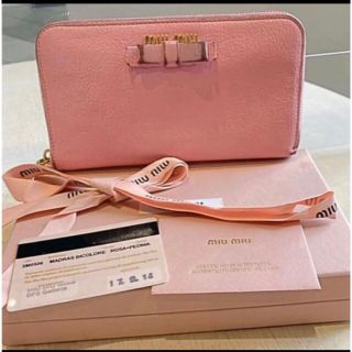 miu miu リボン折り財布 miu miu リボン折り財布 折り財布 小物 レディース 【オープニング大セール】