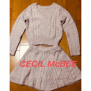 セシルマクビー(CECIL McBEE)の期間限定価格！CECIL McBEE  ニットセットアップ　スカート　セータ　M(セット/コーデ)