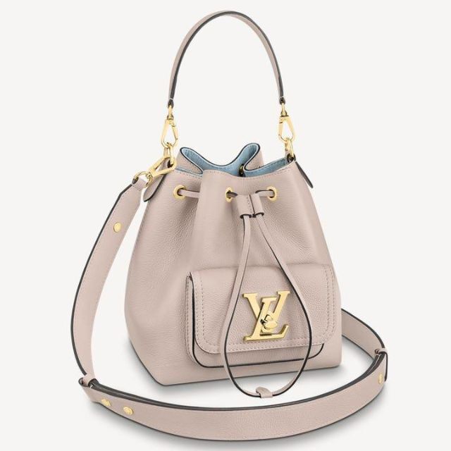 LOUIS VUITTON ロックミーバケットNV 2WAYショルダーバッグ