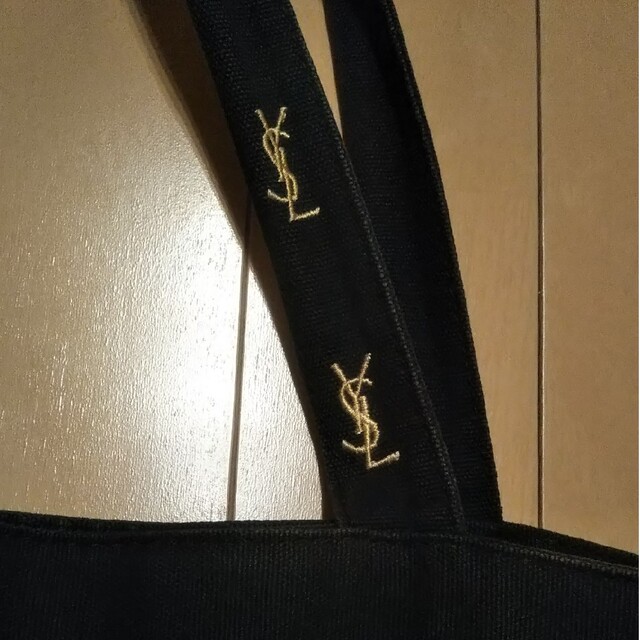 Yves Saint Laurent(イヴサンローラン)のイヴ・サンローラン トート バッグ レディースのバッグ(ショルダーバッグ)の商品写真