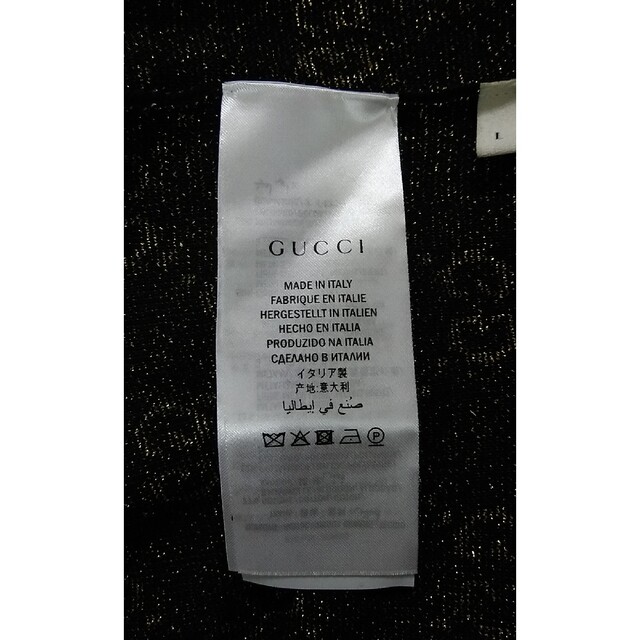Gucci(グッチ)のkeer様ご専用グッチゴールドロゴカットソーLサイズ レディースのトップス(カットソー(半袖/袖なし))の商品写真