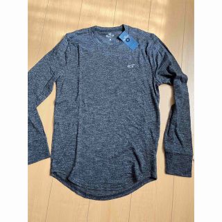 ホリスター(Hollister)の新品タグ付　HOLLISTER ロンT 長袖Tシャツ　グレー　XSサイズ(Tシャツ/カットソー(七分/長袖))