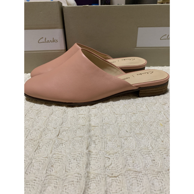 Clarks(クラークス)の【新品】Clarks pure blush ピュアブラッシュ　ミュールパンプス レディースの靴/シューズ(ミュール)の商品写真