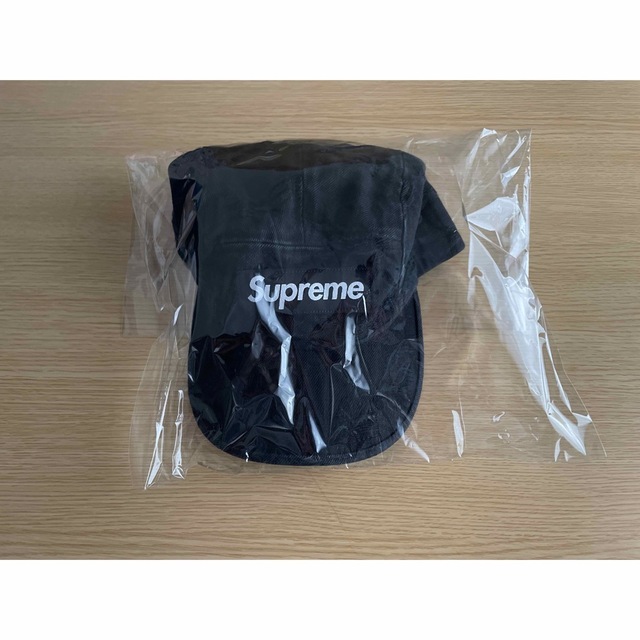 Supreme(シュプリーム)のSupreme Frayed Logos Denim Camp Cap 未使用 メンズの帽子(キャップ)の商品写真