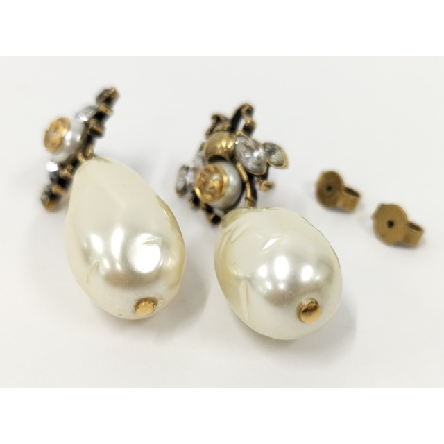 Gucci - GUCCI ピアス ビー 蜂 インターロッキングG ドロップパール