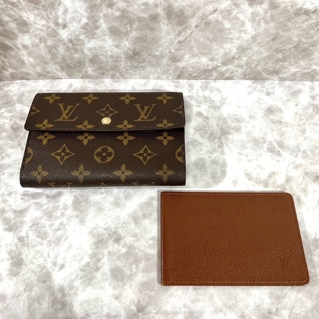 LOUIS VUITTON(ルイヴィトン)のルイヴィトン モノグラム ポルトトレゾール エテュイパピエ 折り財布 財布 レディースのファッション小物(財布)の商品写真