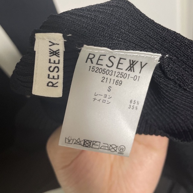 RESEXXY(リゼクシー)のResexxy リブニット長袖ワンピース　ブラック レディースのワンピース(ミニワンピース)の商品写真