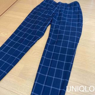 ユニクロ(UNIQLO)のユニクロ　テーパードパンツ　スマートアンクルスタイルパンツ　UNIQLO(カジュアルパンツ)