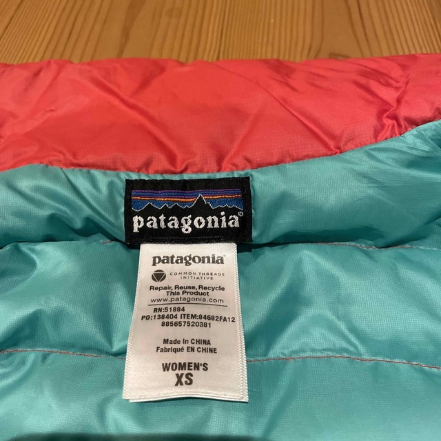 patagonia(パタゴニア)のパタゴニア　ダウン レディースのジャケット/アウター(ダウンジャケット)の商品写真