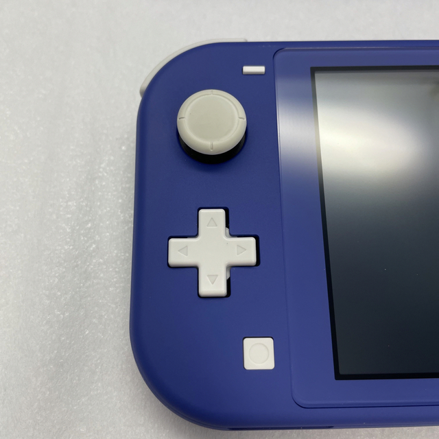 【極美品】Nintendo Switch LITE ブルー　3年保証付き