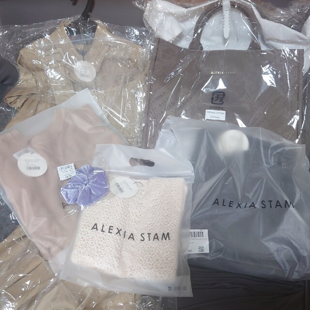 ALEXIASTAM】2023happybag 福袋☆6点セット | www.fleettracktz.com