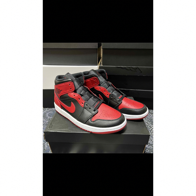 NIKE AIR JORDAN 1 MID BRED