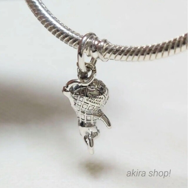 MARVEL(マーベル)の♡Pandora マーベル スパイダーマン シルバーチャーム♪ レディースのアクセサリー(ブレスレット/バングル)の商品写真