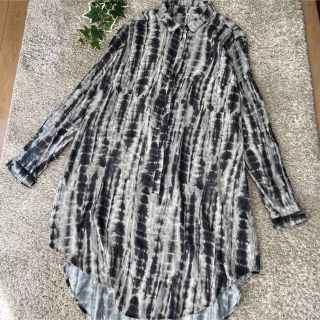 エイチアンドエム(H&M)のDIVIDED H&Mエイチアンドエム☆タイダイ柄シャツワンピース　ゆったり(ひざ丈ワンピース)