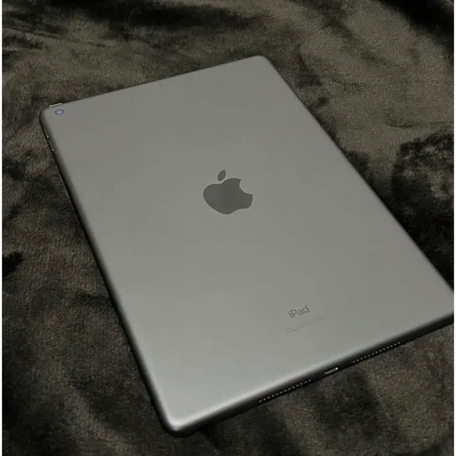 【美品】Apple iPad第7世代