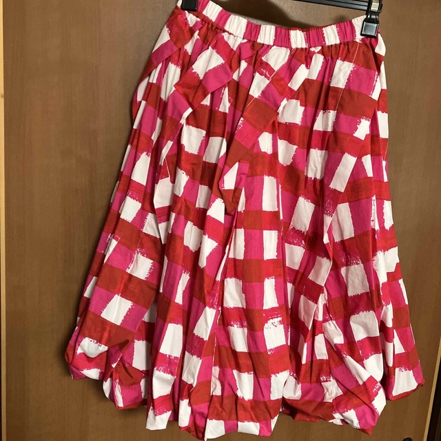 マルニ×ユニクロUNIQLO バルーンスカート ピンク×レッド赤 Mサイズ スカート ひざ丈スカート