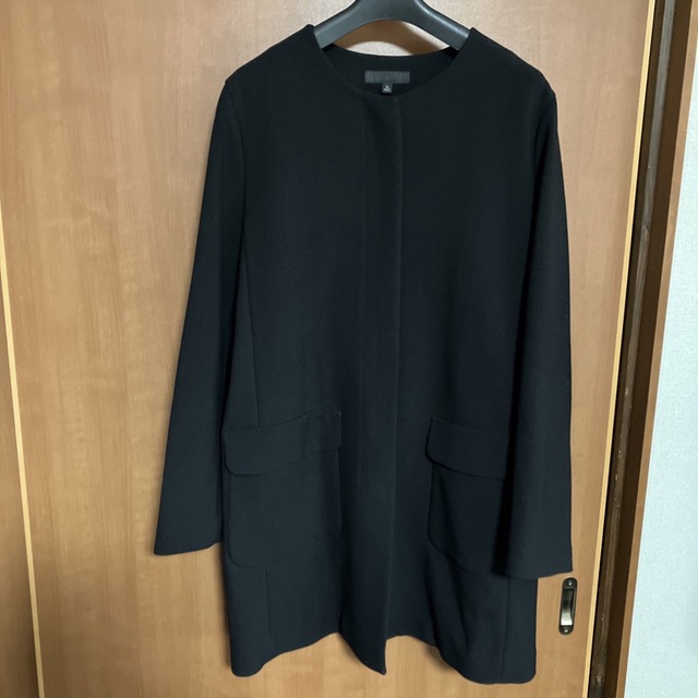 UNIQLO(ユニクロ)のユニクロ　ノーカラーコート　ブラック黒　シンプル レディースのジャケット/アウター(チェスターコート)の商品写真