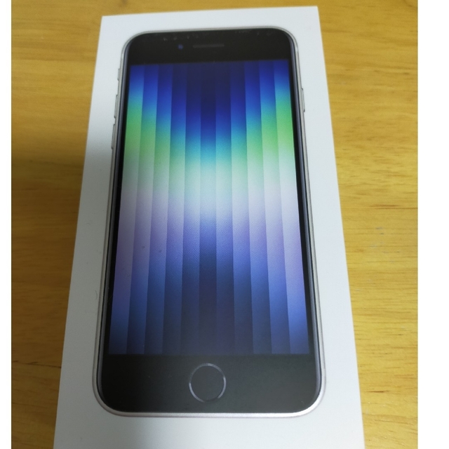 新品未使用】 iPhone se 3 本体 64gb スターライト 第3世代-
