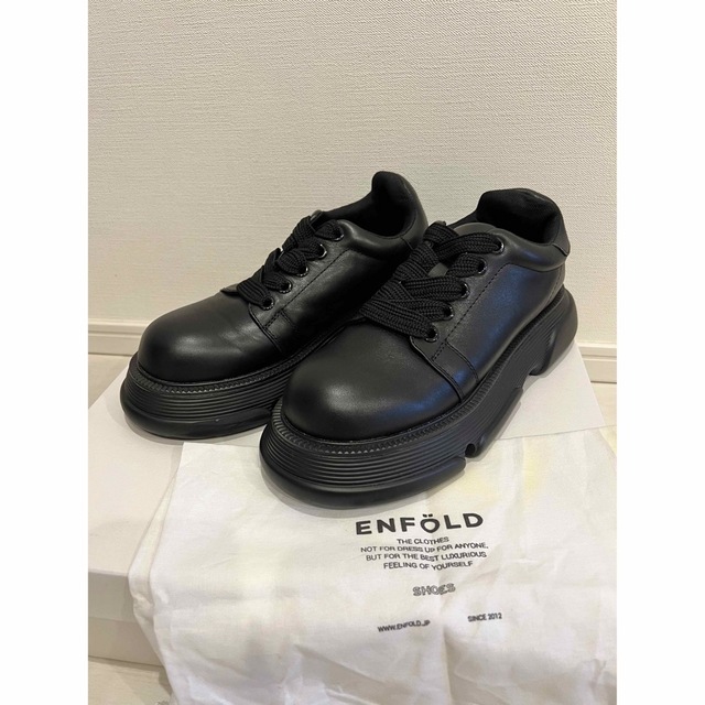 ENFOLD - ENFOLD エンフォルド レザースニーカー 黒の通販 by chi's