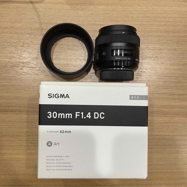 SIGMA Artシリーズ30mm F1.4 DC  ニコンFマウント