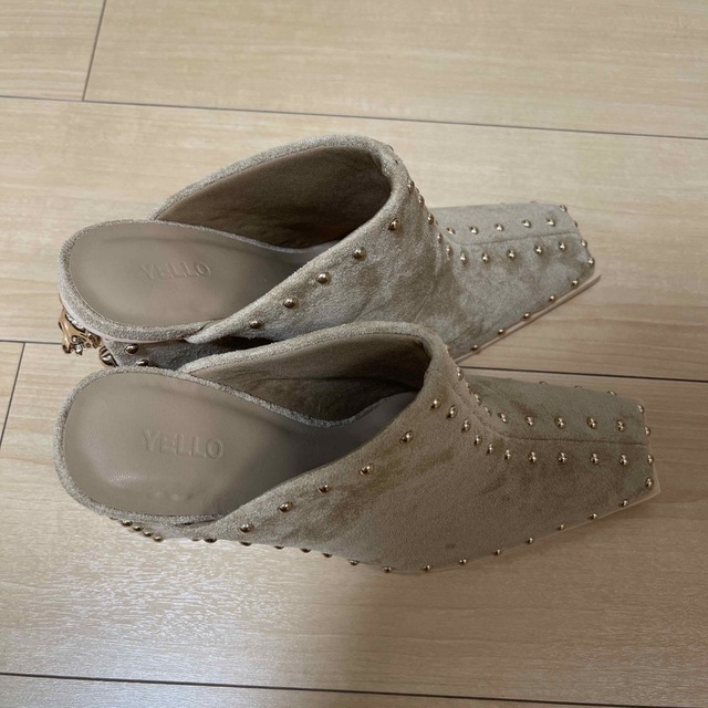yello サンダル ブーツ　イエロー レディースの靴/シューズ(サンダル)の商品写真