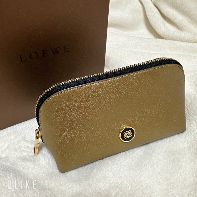 ファッション小物【週末限定値下げ2000円♡】LOEWE ポーチ