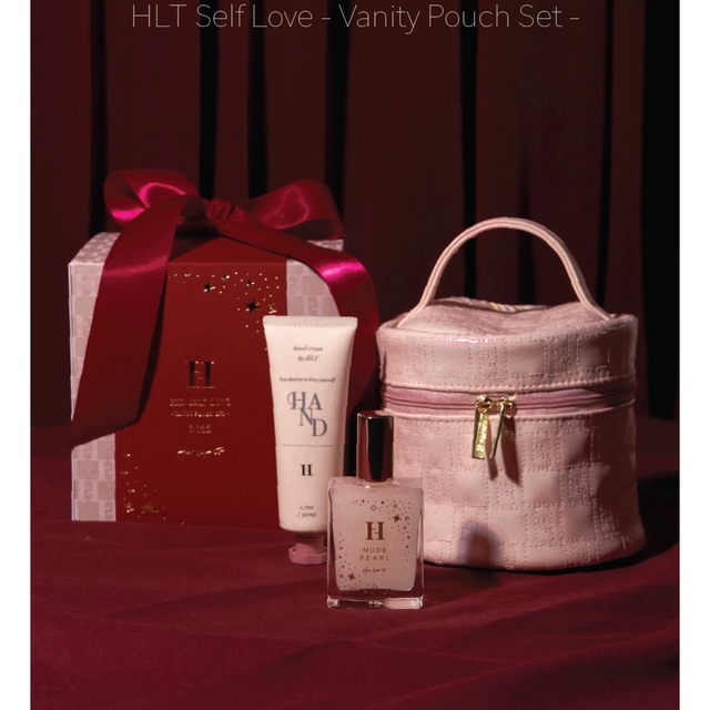 hlt self love set -vanity pouch set-の通販 by ma's shop｜ラクマ