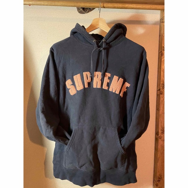 パーカーsupreme  パーカー　フーディー