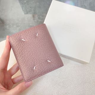 マルタンマルジェラ(Maison Martin Margiela)の残１【新品】メゾン マルジェラ コンパクト ポッパー 二つ折り財布 くすみピンク(財布)